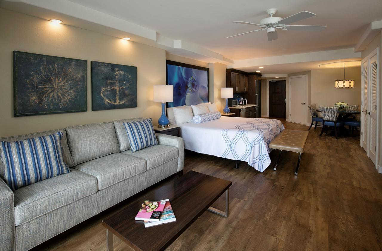 Suíte Júnior com Cama King-size e Vista da Praia
