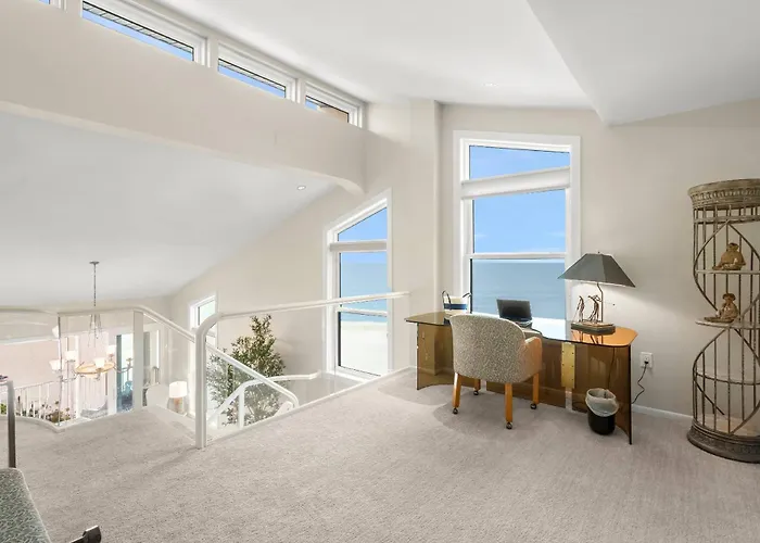 Siesta Breakers Penthouse On The Beach