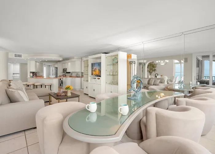 Siesta Breakers Penthouse On The Beach